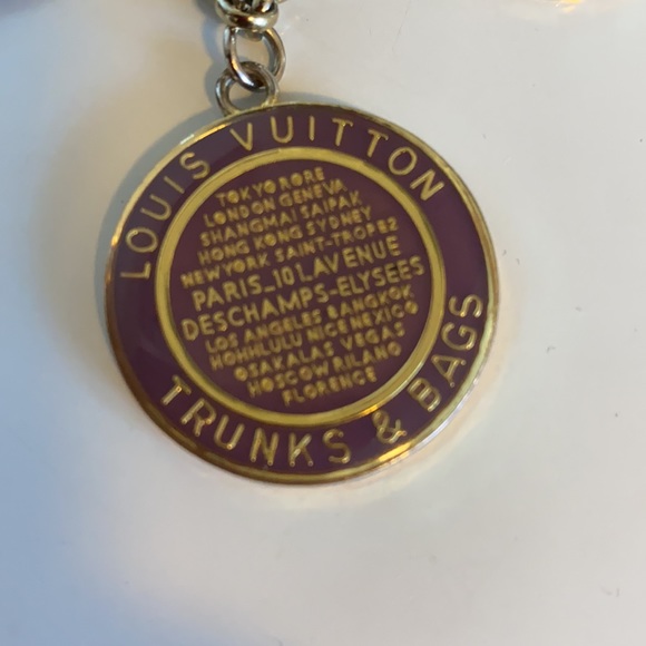 Louis Vuitton charm bracelet - Picture 8 of 11